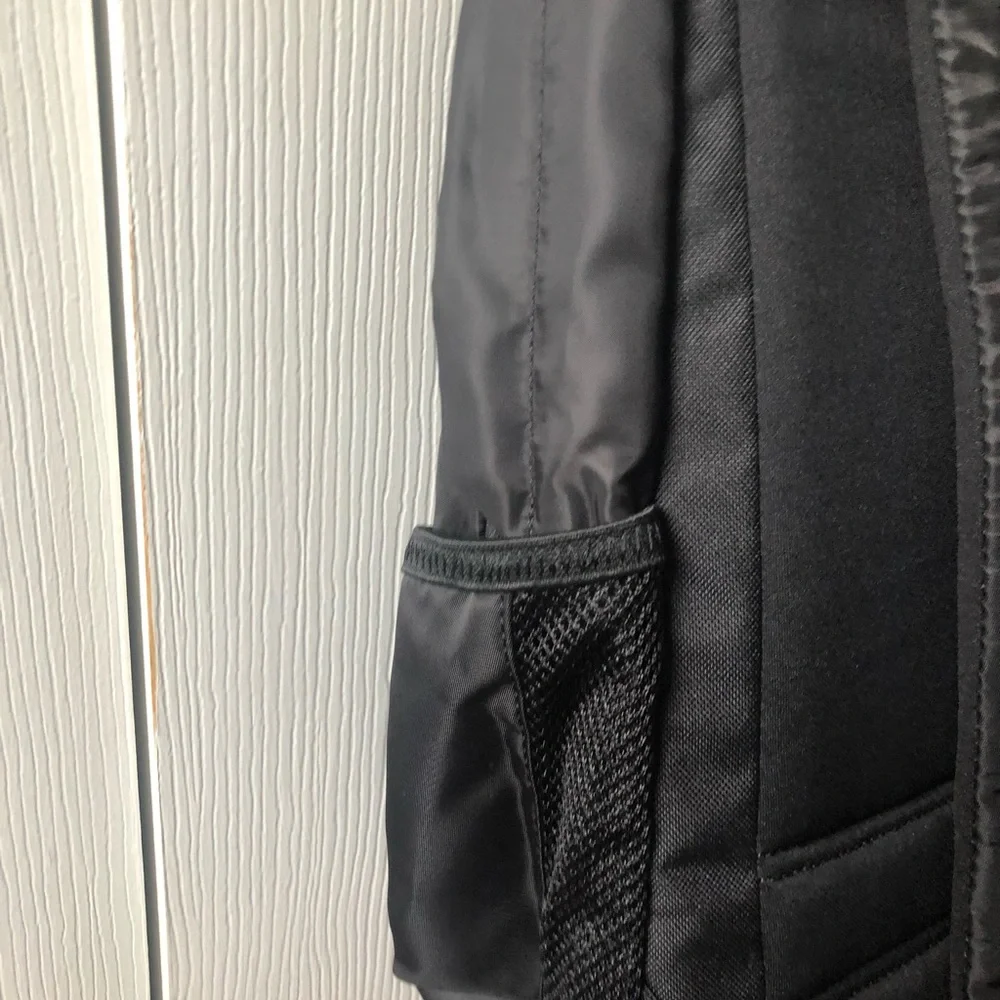 Adidas Black Backpack - Picture 3 of 10